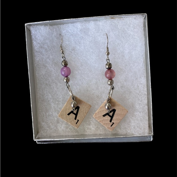 Womens Fashion Scrabble Letter "A" Initial Dangle Beaded Earrings. - Picture 1 of 4